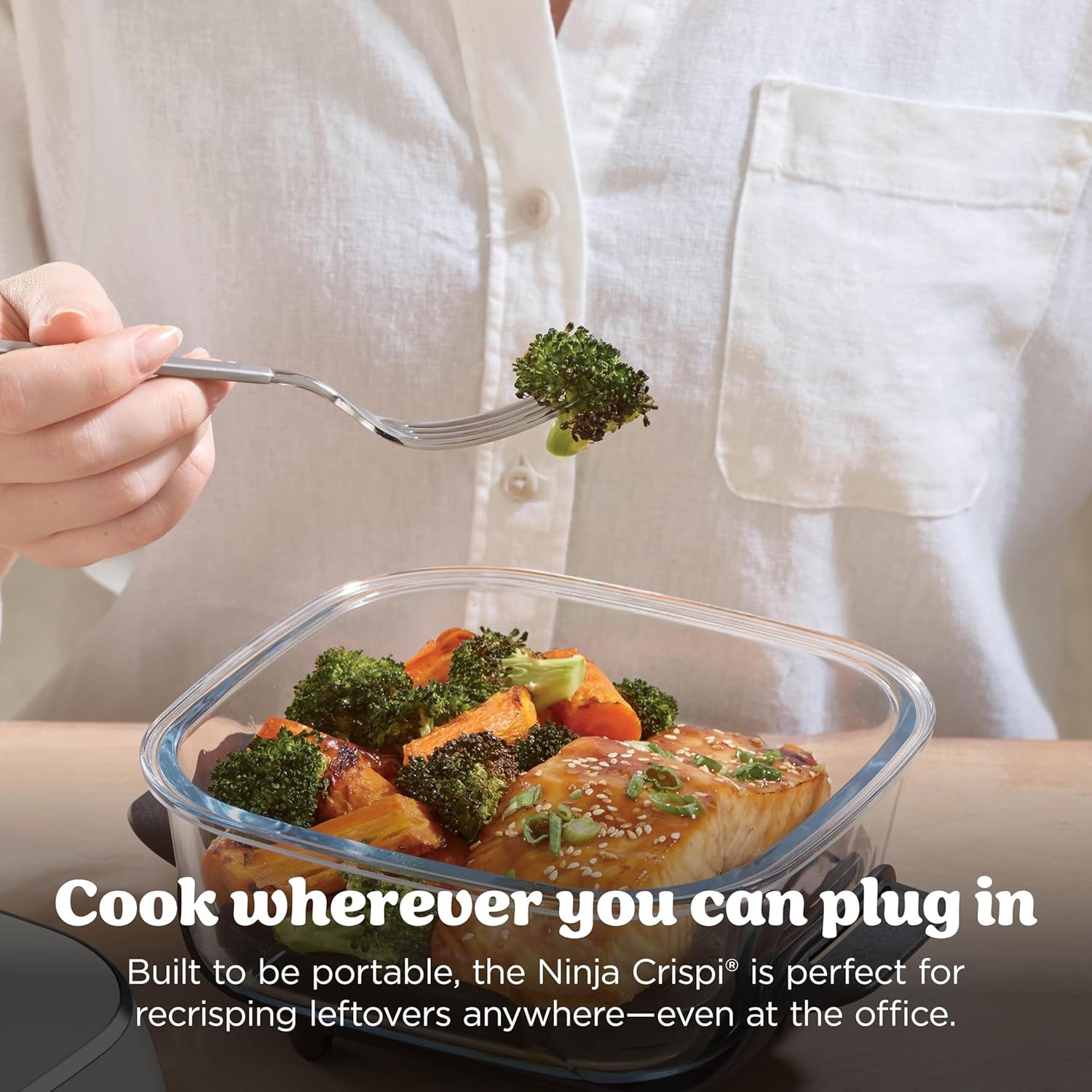image:imageNinja Crispi Glass Air Fryer 4in1 Green FN101SG Max crisp bake air fry recrisp 450F max 4 Qt and 6 Cup containers PFASfree glassStone