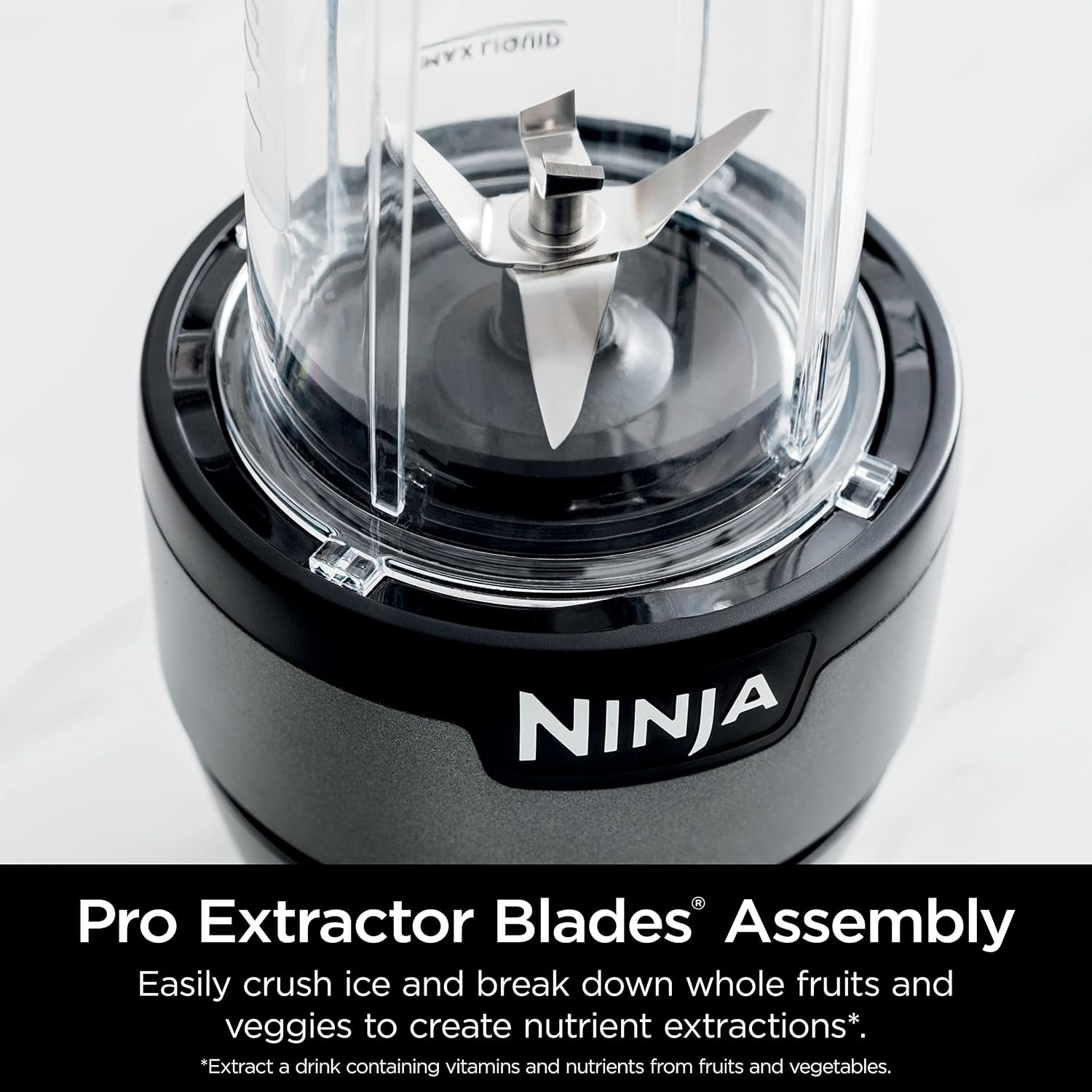 image:imageNinja BN300C Personal NutriBlender With IceCrushing Technology BlackSilver 700W Crushes ice amp pulverizes ingredients for smoothies amp shakes 2 20oz591mL togo cups w lids