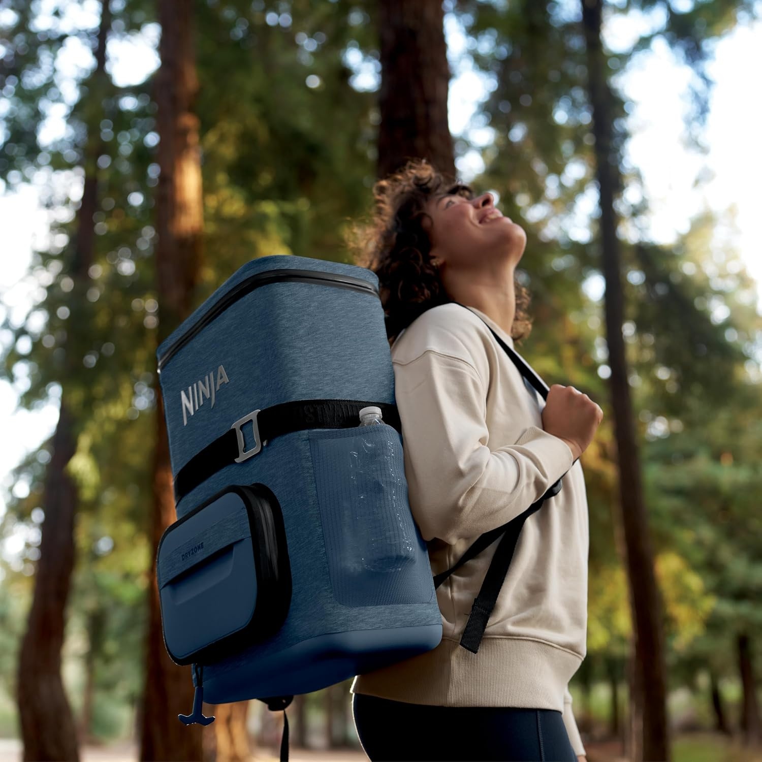 image:imageNinja FrostVault Go Soft Backpack Cooler Dry Storage Birch Beige Ninja FrostVault Go soft cooler stays cool for hours with a leakproof easyaccess lid and carries like a backpackBlue