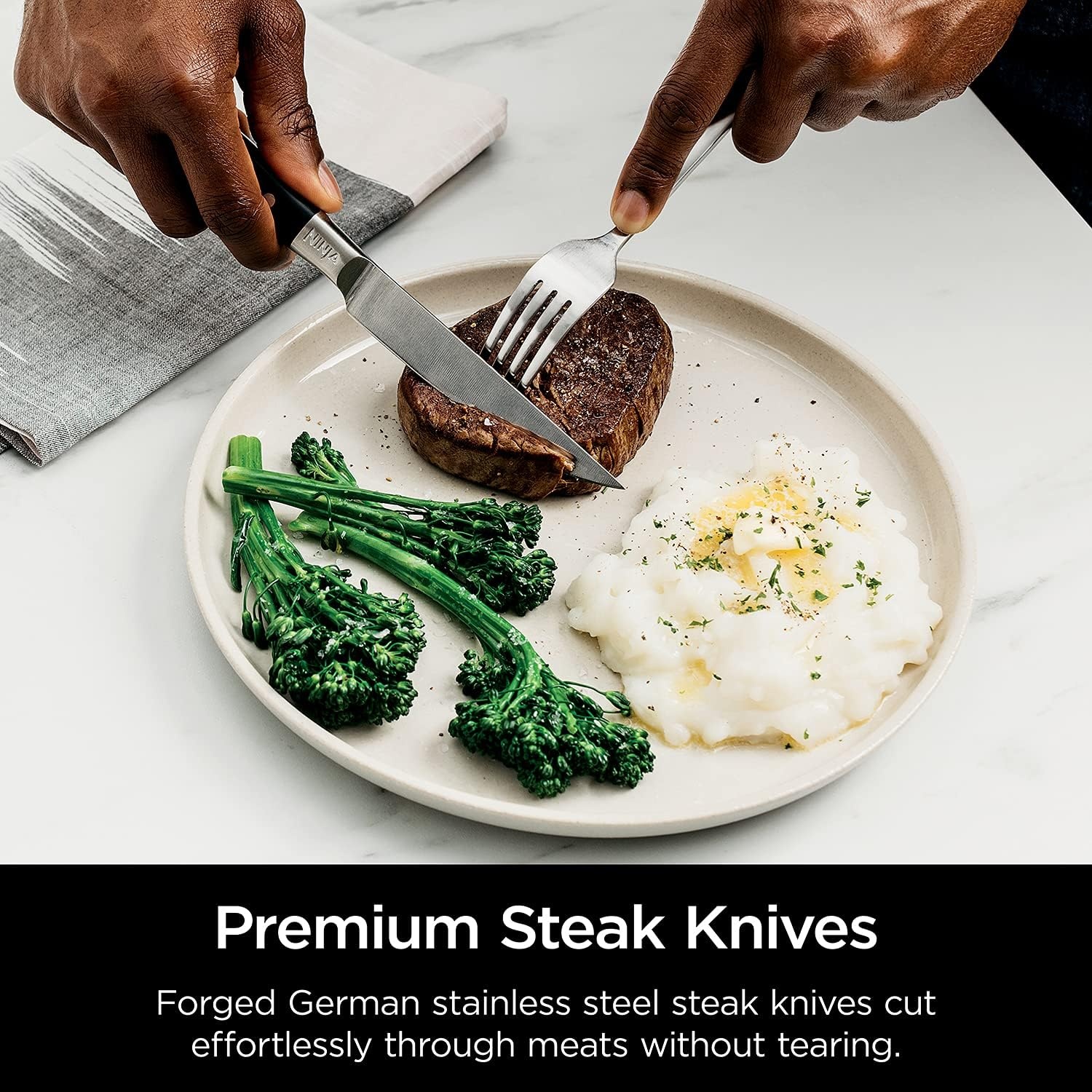 image:imageNinja K52013 Foodi NeverDull Premium 13 Piece German Stainless Steel Wood Series Knife System with Builtin Sharpener Walnut StainBlackBlack