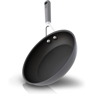 Ninja CW60020 NeverStick Comfort Grip 8″ Fry Pan, Nonstick, Durable, Scratch Resistant, Dishwasher Safe, Oven Safe to 400°F, Silicone Handles, Grey(8” Fry Pan)